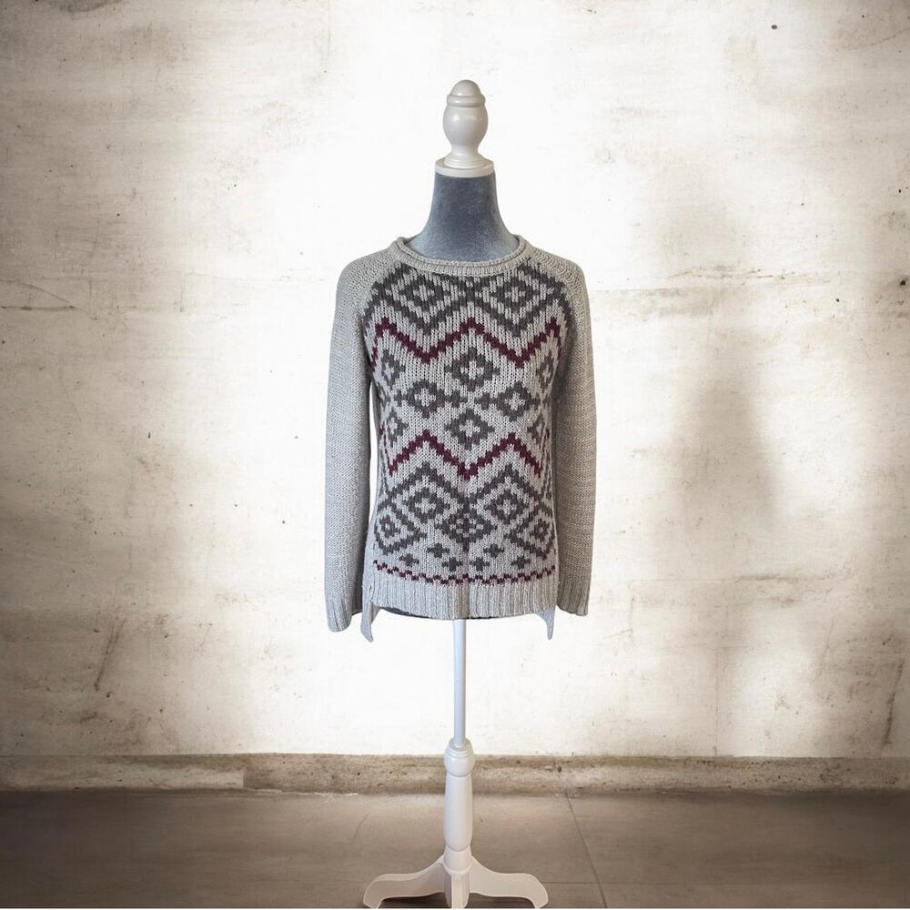 Democracy Womens Size Medium Sweater Gray Long Sleeves